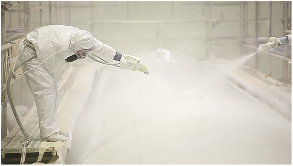 Air Livery Corporate Video - Man spraying aircraft